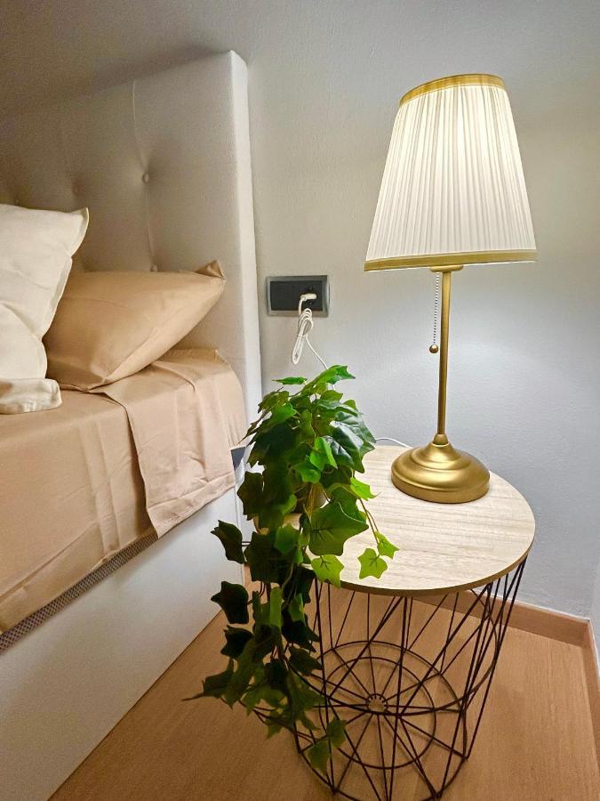Room Con Bano Privado Sagrada Familia บาร์เซโลนา ภายนอก รูปภาพ